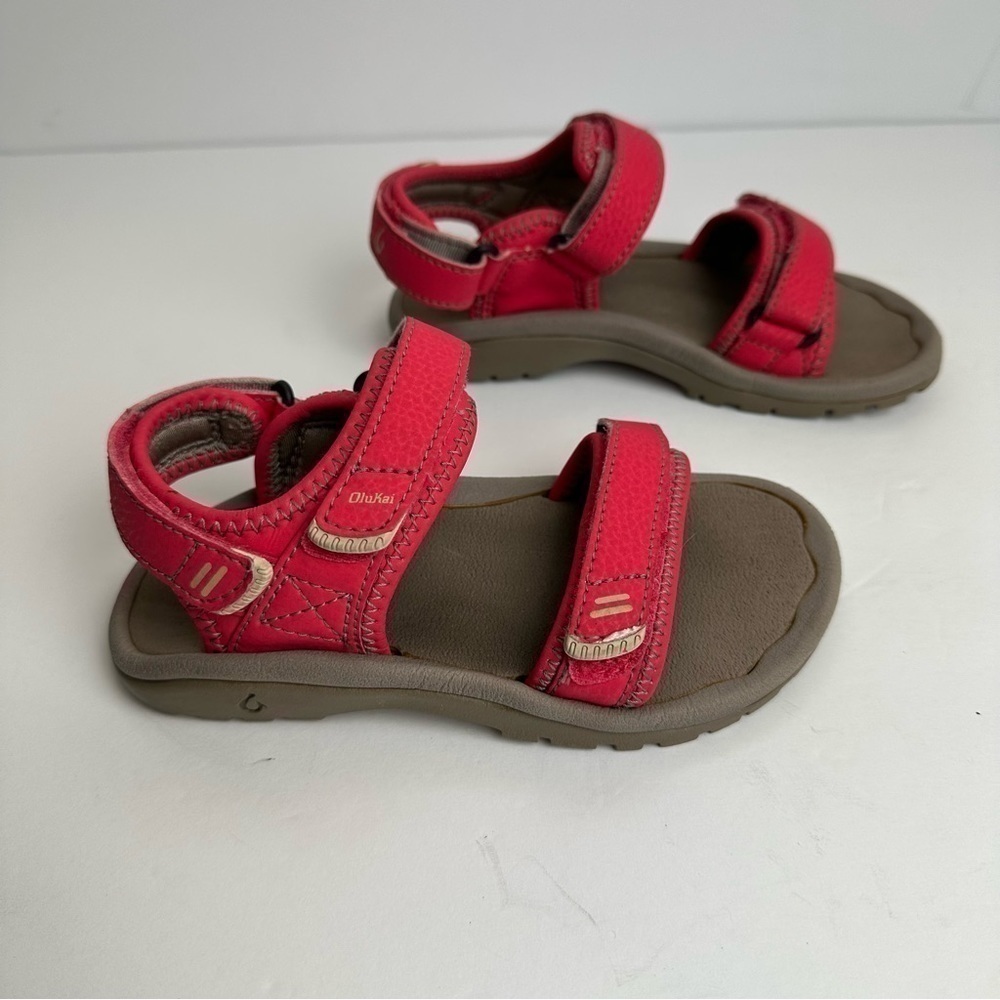 Olukai Sandals Girl's Size 11/12 Pahu Fuchsia Graphite Walking Adjustable - Picture 2 of 9